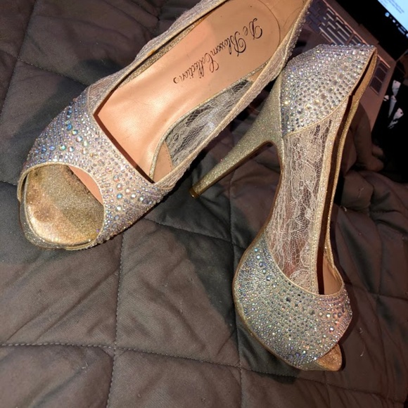 De Blossom Collection Heels (5 in.) - Picture 8 of 8